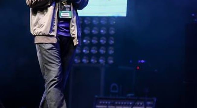 Pr. Eleilton ministrando Pr. Eleilton ministrando