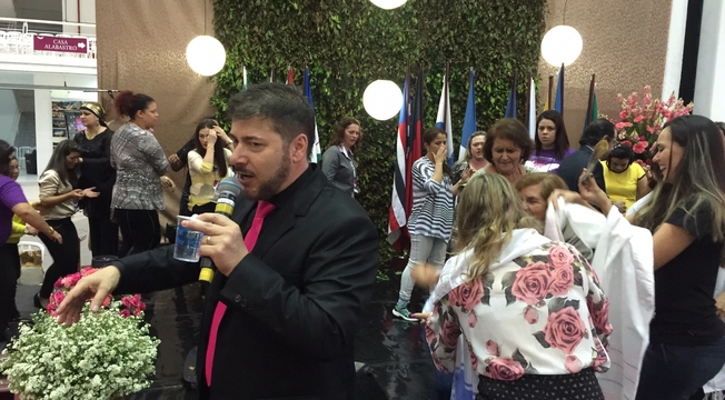 Congresso Nacional de Mulheres do Evangelho Quadrangular Congresso Nacional de Mulheres do Evangelho Quadrangular