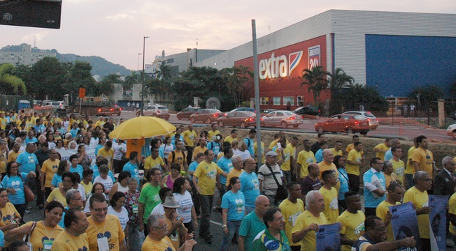 Caminhada do Movimento Viver