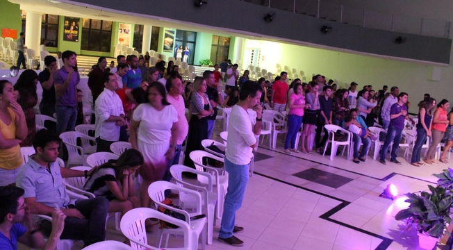 Fabiano Alves participa do "Plataforma Jovem", em Fortaleza (CE); veja as fotos Fabiano Alves participa do "Plataforma Jovem", em Fortaleza (CE); veja as fotos
