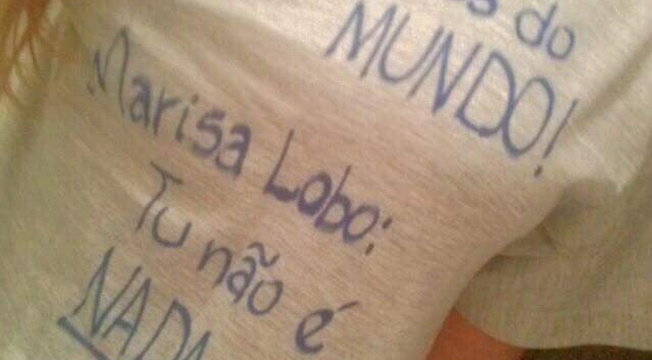 Camiseta com frase de ataque a Marisa Lobo Camiseta com frase de ataque a Marisa Lobo