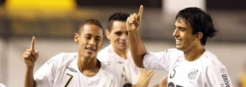 Roberto Brum com Neymar nos tempos de Santos; jogador virou pastor no Rio