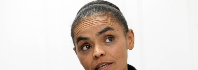 Marina Silva atuou por dois mandatos como senadora e tem se destacado por seus 30 anos de luta em defesa do meio ambiente e conscientização sobre sustentabilidade. Foi também ordenada missionária da Assembleia de Deus e congrega na sede de Brasília.