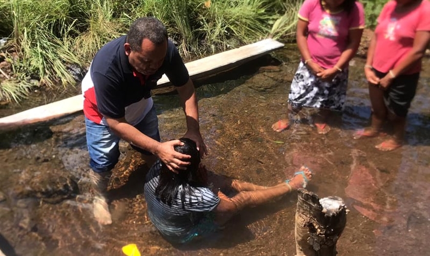 Aldeias da tribo xavante têm sido alcançadas pelo Evangelho. (Fotos: Portal Universal)