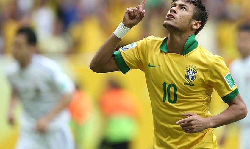 Afinado com Felipão, Neymar admite ansiedade da estreia: "Chegou a hora"