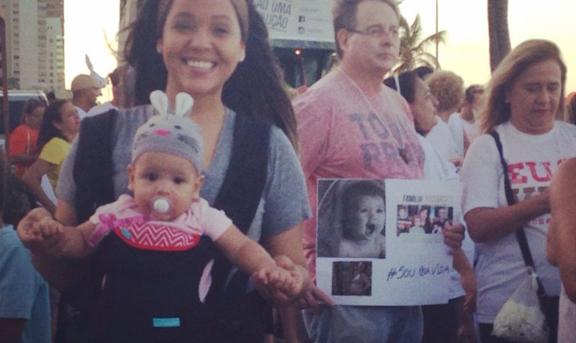 Em Fortaleza, Marcha pela Vida foca adoção como solução para evitar o aborto