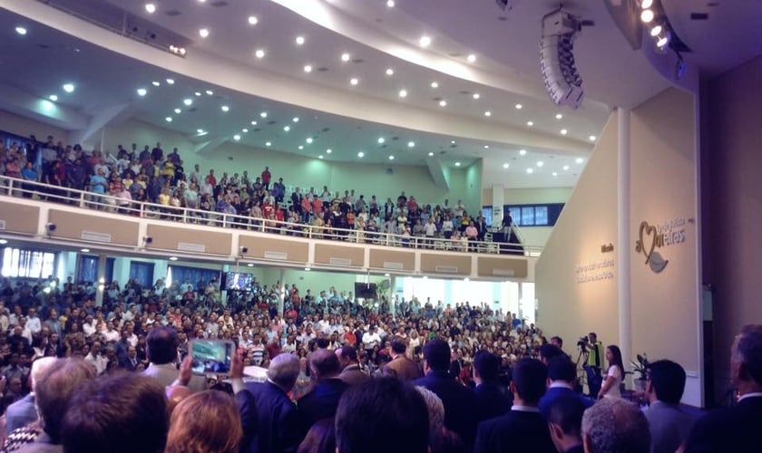 Cerca de 3.500 líderes de igrejas reunidos na Igreja Batista das Amoreiras, em Campinas, para a Escola Profética.
