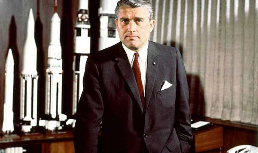 Wernher von Braun, considerado o pai da ciência de foguetes, confrontou a própria ciência com a fé no Criador.