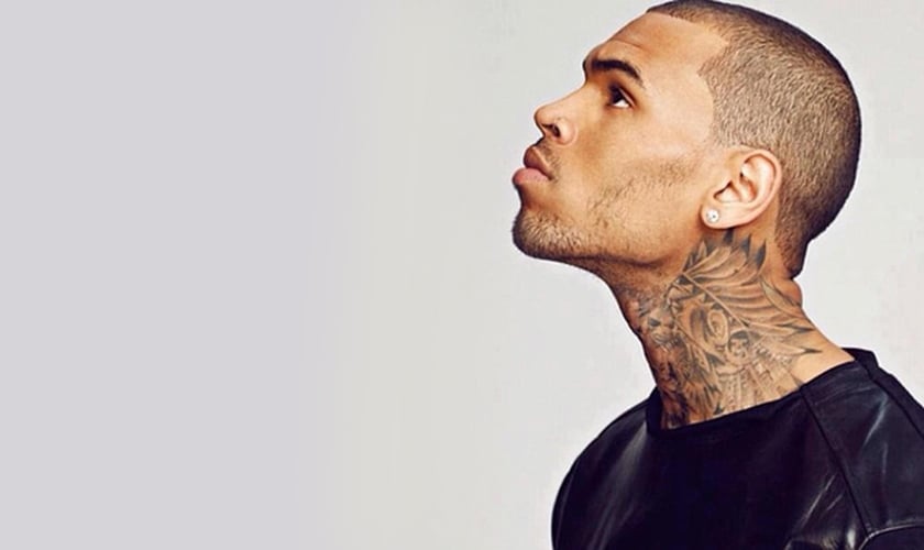Chris Brown é rapper nos Estados Unidos e se envolveu em diversas polêmicas ao longo de sua carreira