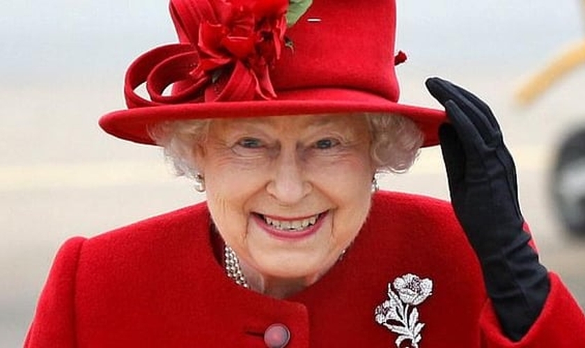 A rainha é Governadora Suprema da Igreja da Inglaterra, que se opõe fortemente ao casamento gay (Foto: reuters)