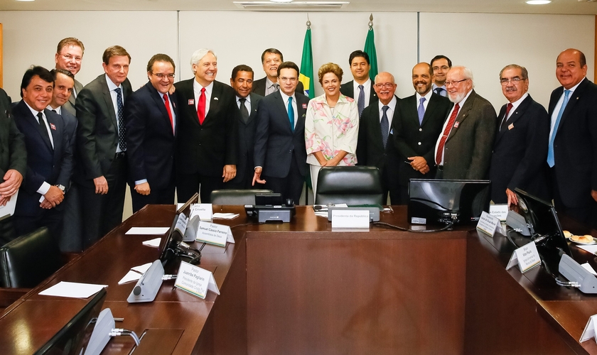 Dilma se reuniu com alguns pastores e outros representantes da bancada evangélica. (Foto: Roberto Stuckert Filho/PR)