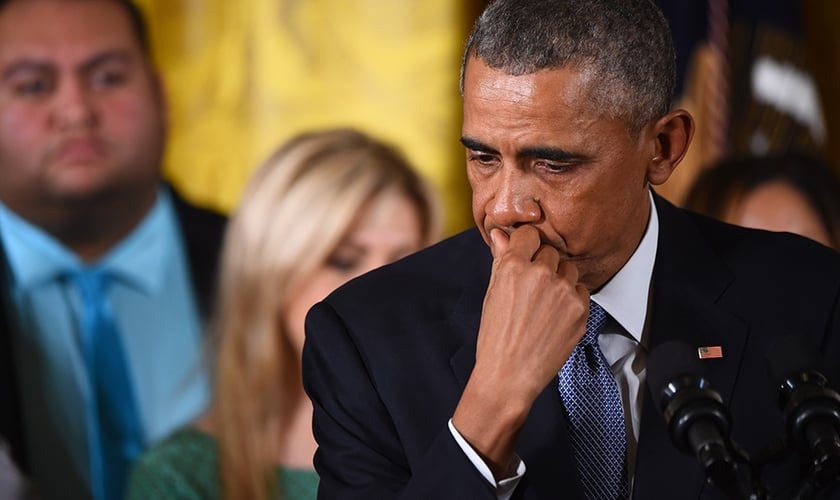 Emocionado, o presidente dos Estados Unidos, Barack Obama, citou uma fala de Jesus Cristo em discurso. (Foto: Reprodução/ The Times)