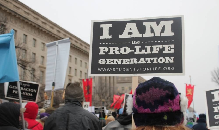 Manifestantes pró-vida participaram de ato contra o aborto, em Washington, D.C, na última segunda-feira. (Foto: Christian Post)