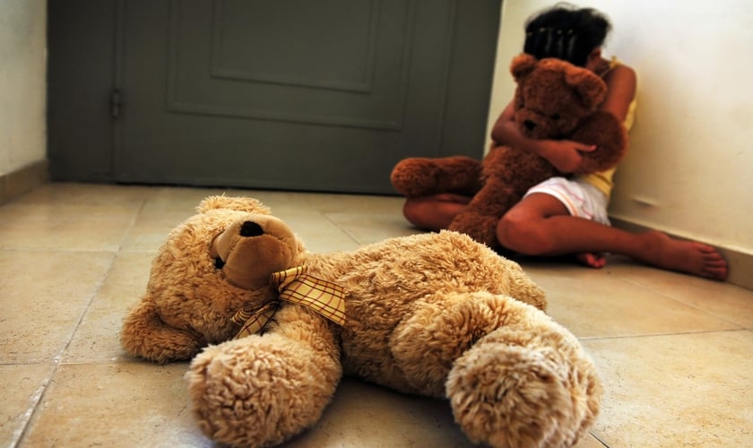 Mais 5,4 milhões de brasileiros acima de 18 anos foram vítimas de abuso sexual da infância. (Foto: Reprodução).
