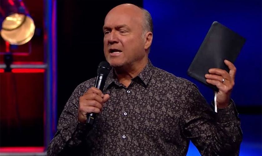 Pastor Greg Laurie. (Imagem: Youtube)