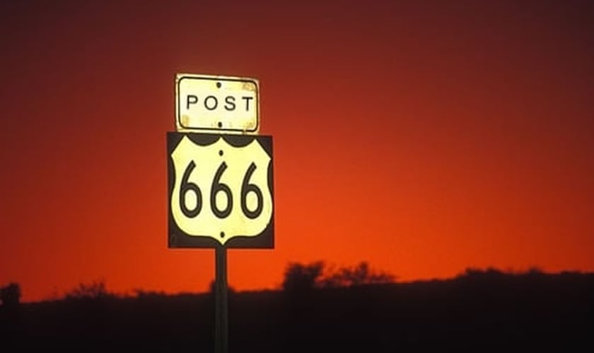 666 tem sido divulgado há décadas como a "marca da besta". (Imagem; Getty)