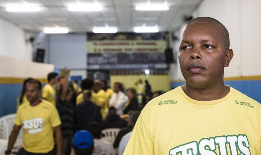 Tiago passou quatro anos vivendo na Cracolândia. (Foto: Gui Christ/BBC Brasil)