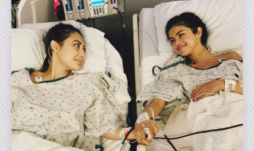 Selena Gomez fez um transplante de rim em razão do tratamento do lúpus. (Foto: Instagram)