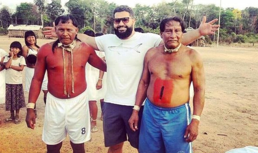 O missionário criticou o fato de um pastor que batizou índios ser denunciado ao MPF. (Foto: BBC).