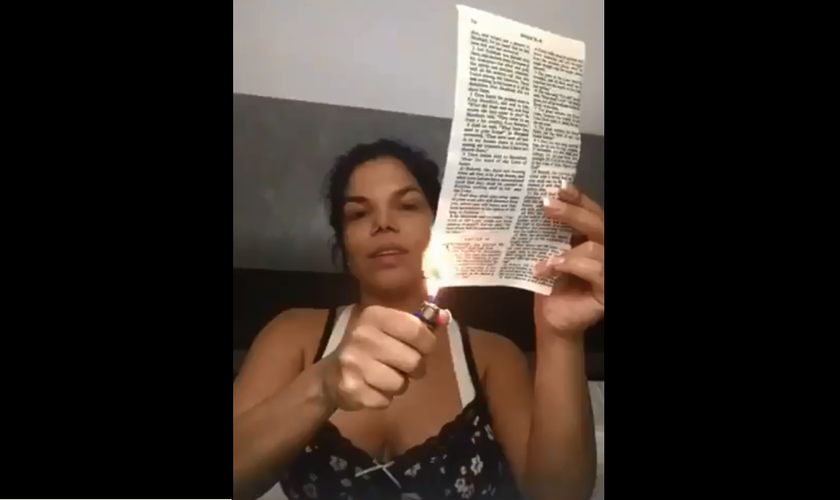 Day McCarthy continua protagonizando polêmicas nas redes sociais. (Foto: Reprodução).