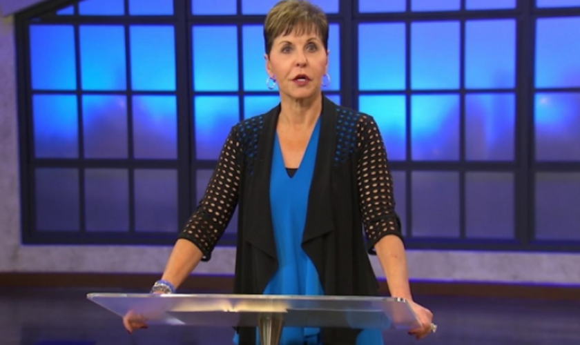 Joyce Meyer disse que ninguém pode resolver os problemas do mundo sozinho. (Foto: Reprodução).