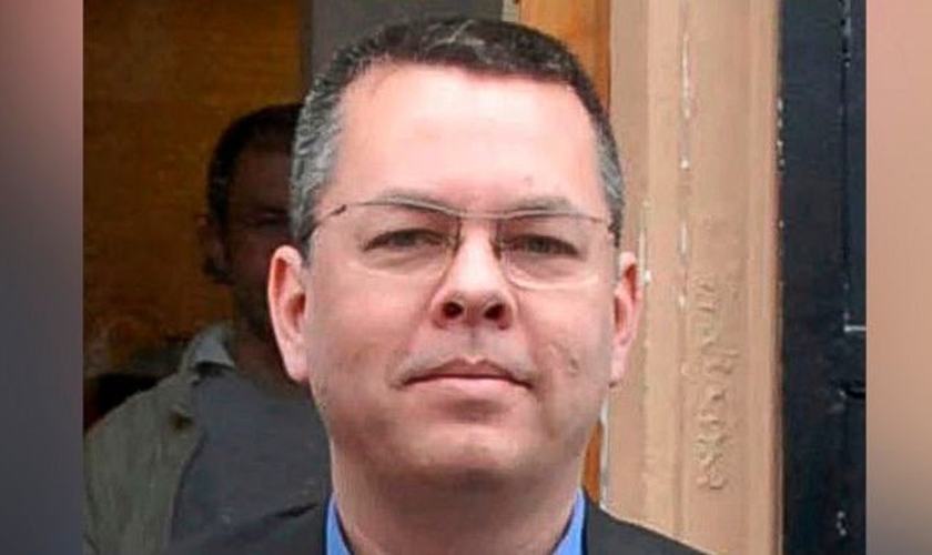 Pastor Andrew Brunson está preso na Turquia. (Foto: ABC News)