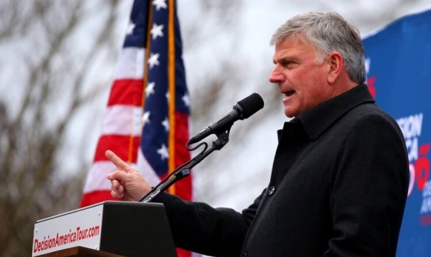 Franklin Graham disse que a mudança da embaixada havia sido prometida anteriormente, mas somente Trump cumpriu. (Foto: Reprodução).