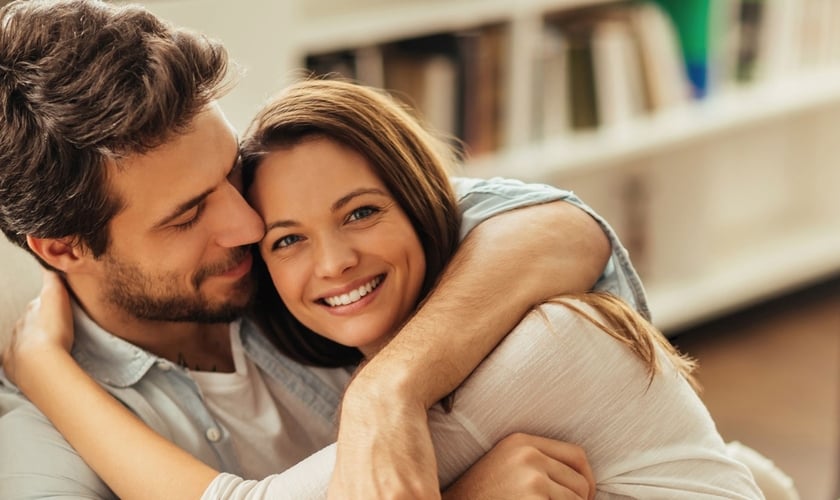 A Bíblia estabelece direitos e deveres entre marido e mulher. (Foto: Getty)