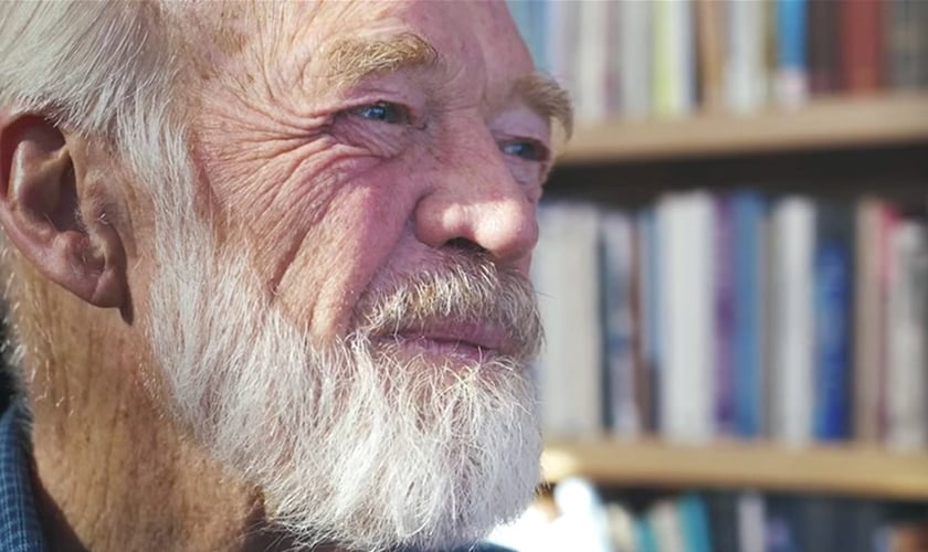 O pastor Eugene Peterson faleceu nesta segunda-feira (22) aos 85 anos. (Foto: Navpress)