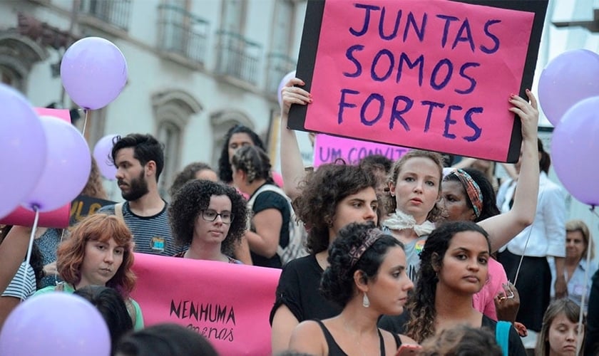 "Mulheres em protesto feminista no Rio de Janeiro". (Foto: Fernando Frazão/Agência Brasil)
