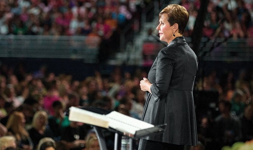 Joyce Meyer explicou que aprendeu a ter uma nova visão a respeito da fé e da prosperidade. (Foto: Reprodução)