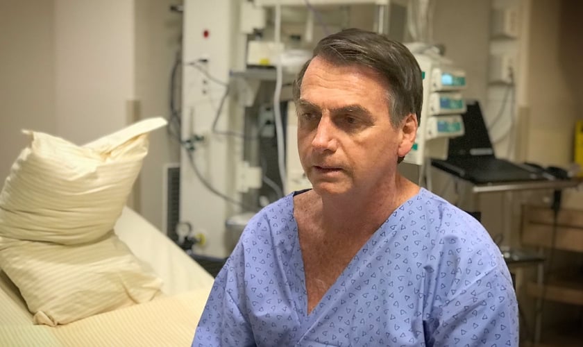 Jair Bolsonaro está sendo submetido a cirurgia para retirada da bolsa de colostomia. (Foto: Divulgação)