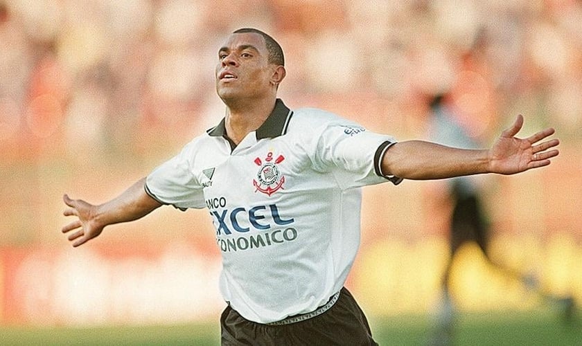 Donizete Pantera defendeu o Corinthians em 1997 e foi campeão paulista. (Foto: Eduardo Knapp/Folha Imagem)
