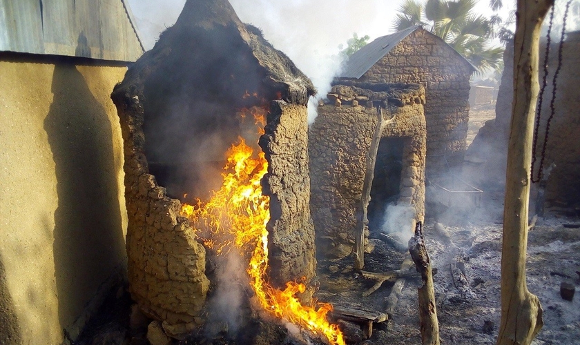 Boko Haram ataca vilas e casas cristãs na Nigéria. (Foto: Reprodução/Portas Abertas)