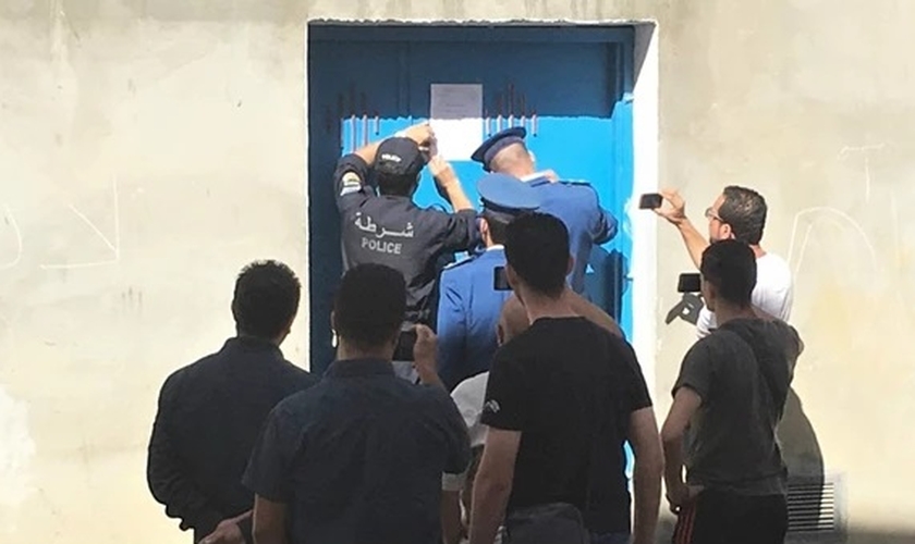 Na Argélia, a polícia fechou a Igreja Protestante do Evangelho Pleno de Tizi-Ouzou, entre outras. (Foto: Reprodução/Morning Star News)