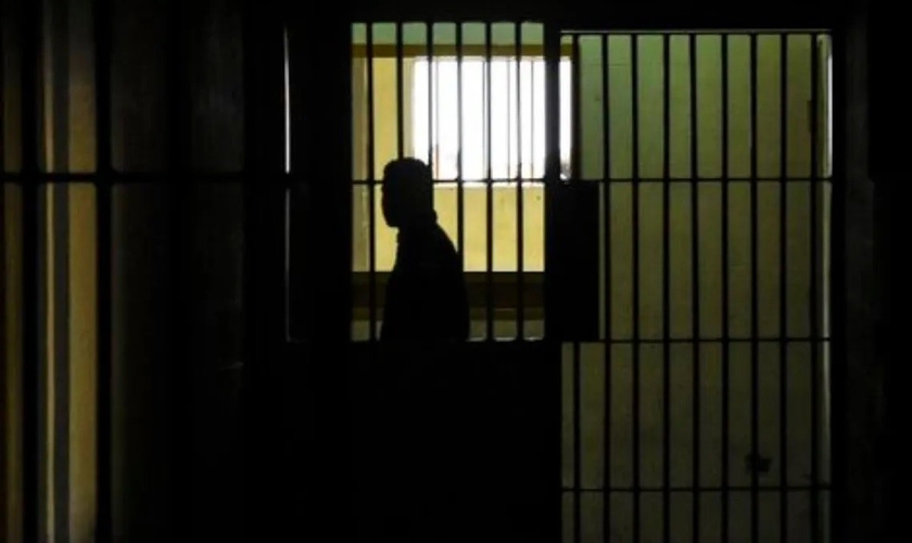 Pedófilo preso. (Foto: Reprodução/ AFP)