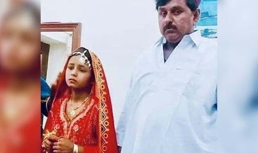 Rapto, conversão e casamento de menina hindu menor no Paquistão. (Foto: Reprodução / Hoaxorfact)