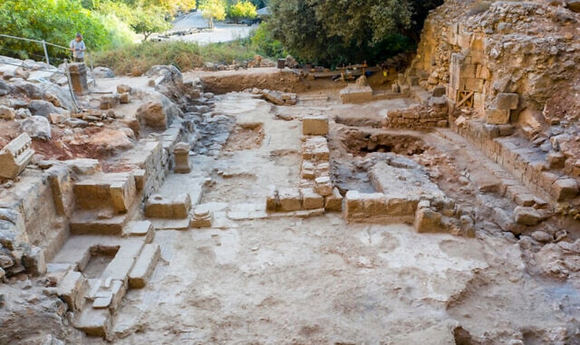 Igreja bizantina de cerca de 400 d.C. escavada por arqueólogos no norte de Israel. (Foto: Yaniv Cohen)