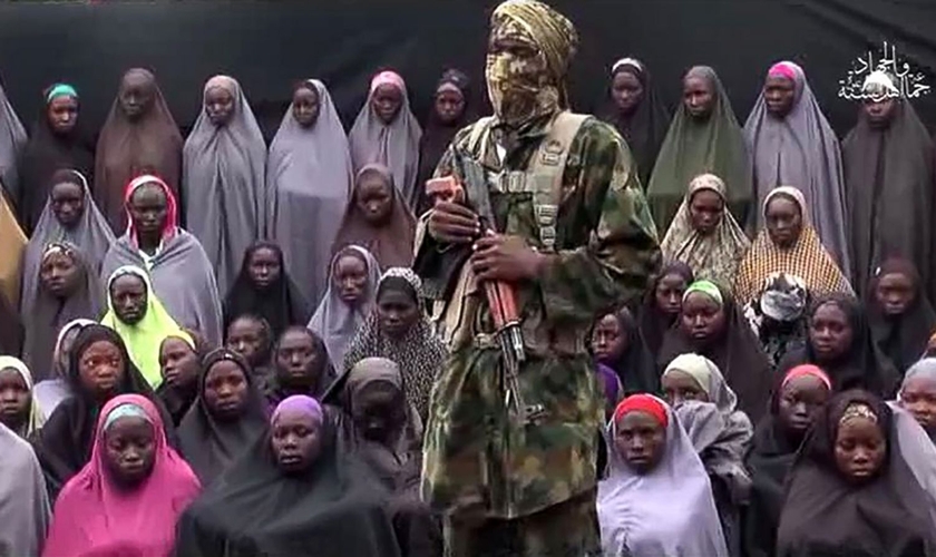 O caso das meninas de Chibok é um dos mais dramáticos da Nigéria, no qual 112 garotas ainda são mantidas reféns do Boko Haram. Parte das garotas integra o hall de membros da Igreja Evangélica Winning All. (Foto: ABC News)