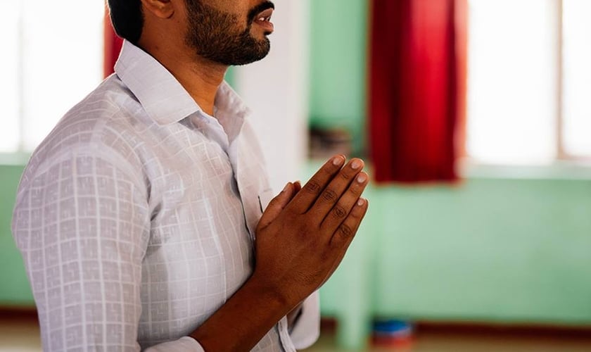 Governada por um partido fundamentalista hindu, a Índia também vive a realidade da intolerância religiosa por parte dos animistas tribais, que frequentemente atacam cristãos. (Foto: Mission Network News)