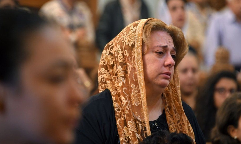 Os cristãos coptas do Egito sofreram ataques repetidos nos últimos anos. (Foto: Reprodução / AFP)