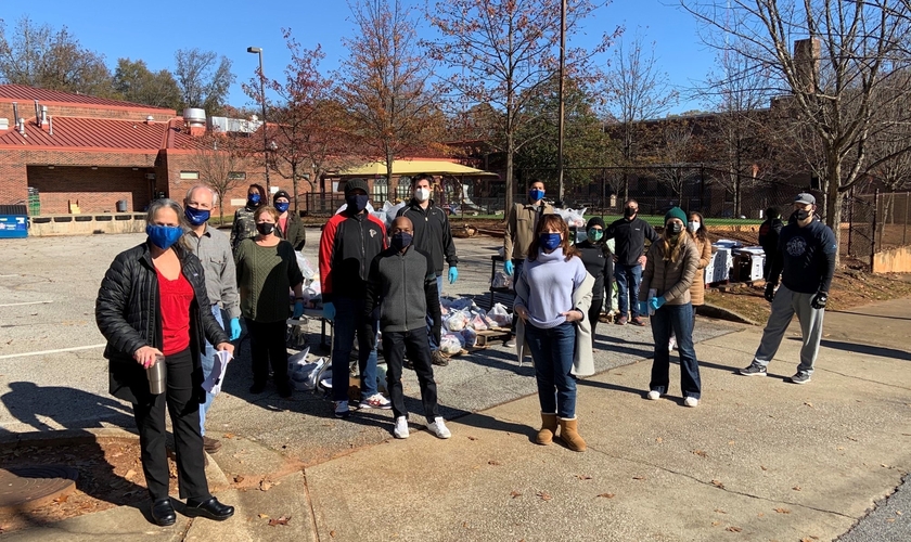 Voluntários se envolvem no Dia de Serviço de Martin Luther King Jr. em 2020. (Foto: Hands On Atlanta)