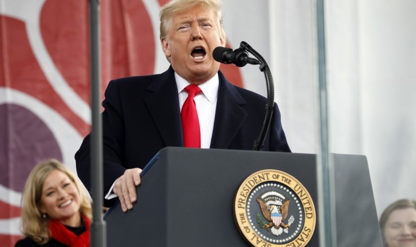 Presidente Donald Trump participou da Marcha Pela Vida em Washington, em 2020. (Foto: Yuri Gripas/Abaca Pool/EPA-EFE/R)