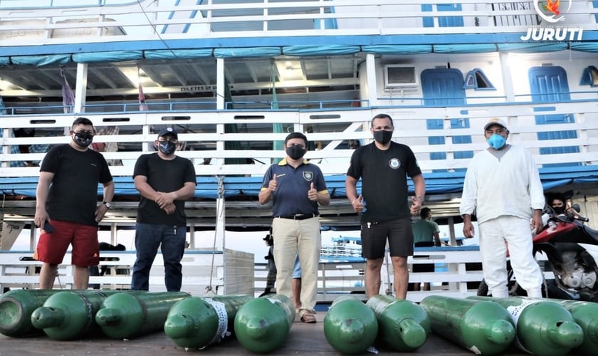 Cilindros de oxigênio foram enviados do Amazonas ao município de Juruti. (Foto: Prefeitura de Juruti / Divulgação)