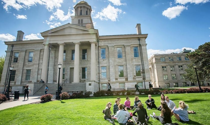 Tribunal nos EUA responsabilizou a Universidade por ferir os direitos de liberdade de associação e liberdade de expressão do grupo cristão. (Foto: University of Iowa). 