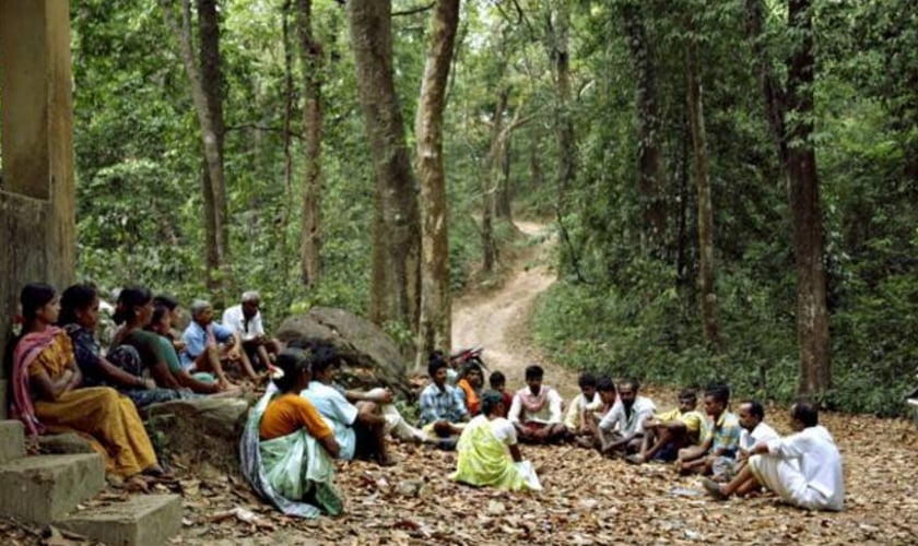 Cristãos fogem para floresta após terem suas casas destruídas por hindus. (Foto representativa/The Hindu)