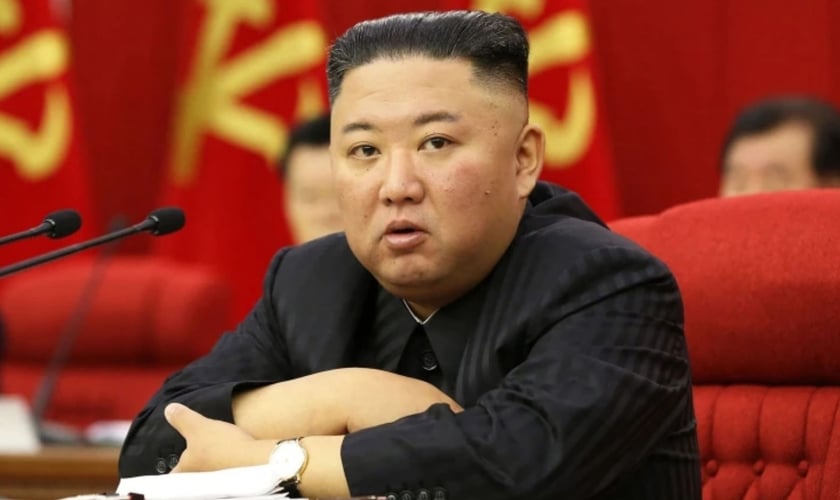 O reconhecimento do ditador Kim Jong-un, de que há fome no país, demonstra a gravidade da situação na Coreia do Norte. (Foto: KCNA via KNS/AFP Getty Images)