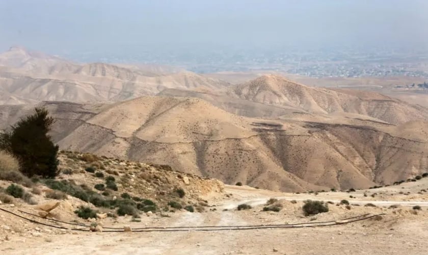 Vista do deserto da Judeia. (Foto: Marc Israel Sellem)