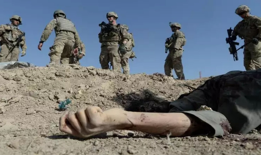 Guerra do Afeganistão levou à morte de milhares de pessoas. (Foto: Shah Marai/AFP)