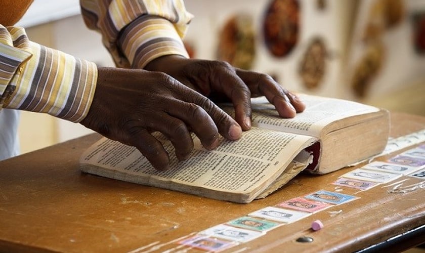 YouVersion prevê que 95% da população poderá ter acesso a uma Bíblia em 2033. (Foto: Marc Ewell/Wycliffe Global Alliance)